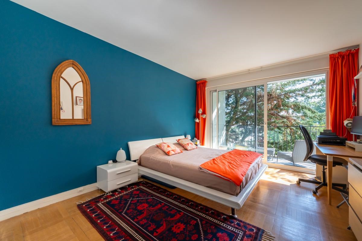 4 bedrooms Apartment in Ville-d'Avray, France No. 322545