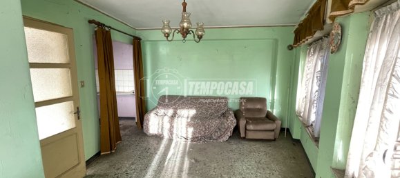 4 rooms House in Castellamonte, Italy No. 79140 13