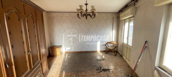 4 rooms House in Castellamonte, Italy No. 79140 16