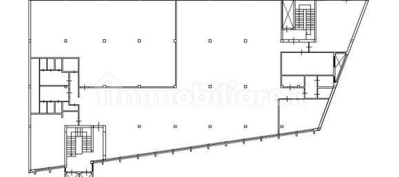Oficina en Modugno, Italy 4524 m² No. 322080 24