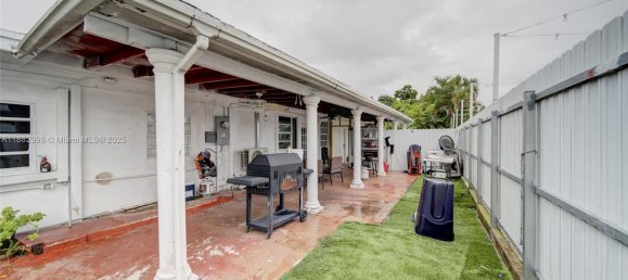 9 Schlafzimmer Villa in Miami, USA, Nr. 615119 6