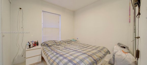 9 Schlafzimmer Villa in Miami, USA, Nr. 615119 20