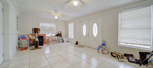 9 Schlafzimmer Villa in Miami, USA, Nr. 615119 28