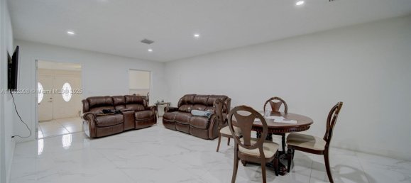 9 Schlafzimmer Villa in Miami, USA, Nr. 615119 26