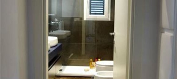 3 rooms Apartment in Grosseto, Italy No. 277918 4