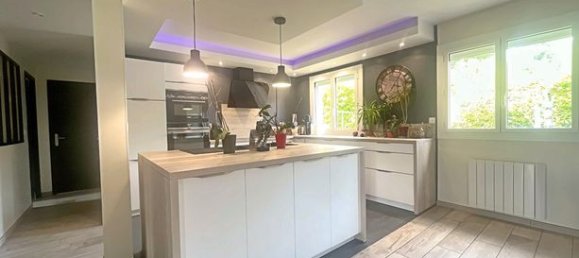 5 bedrooms House in Seine-Maritime, France No. 353696 10