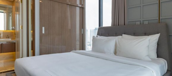 3 bedrooms Apartment in District 1, Vietnam No. 18375 4