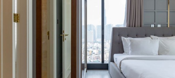 3 bedrooms Apartment in District 1, Vietnam No. 18375 3