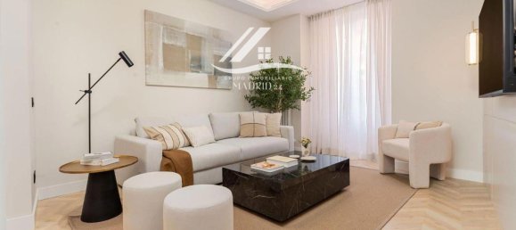 Apartamento de 3 dormitorios en Madrid, Spain No. 125084 20