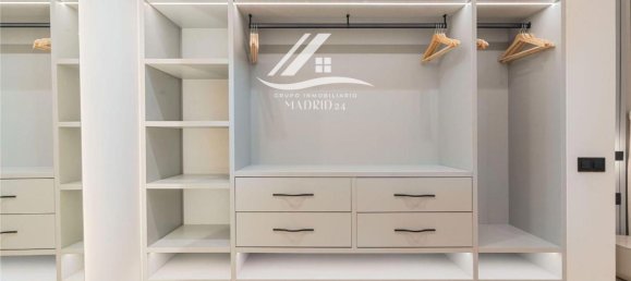 Apartamento de 3 dormitorios en Madrid, Spain No. 125084 28
