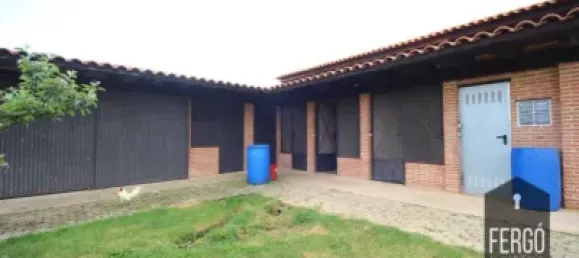 5 bedrooms House in San Andres del Rabanedo, Spain No. 28559 9