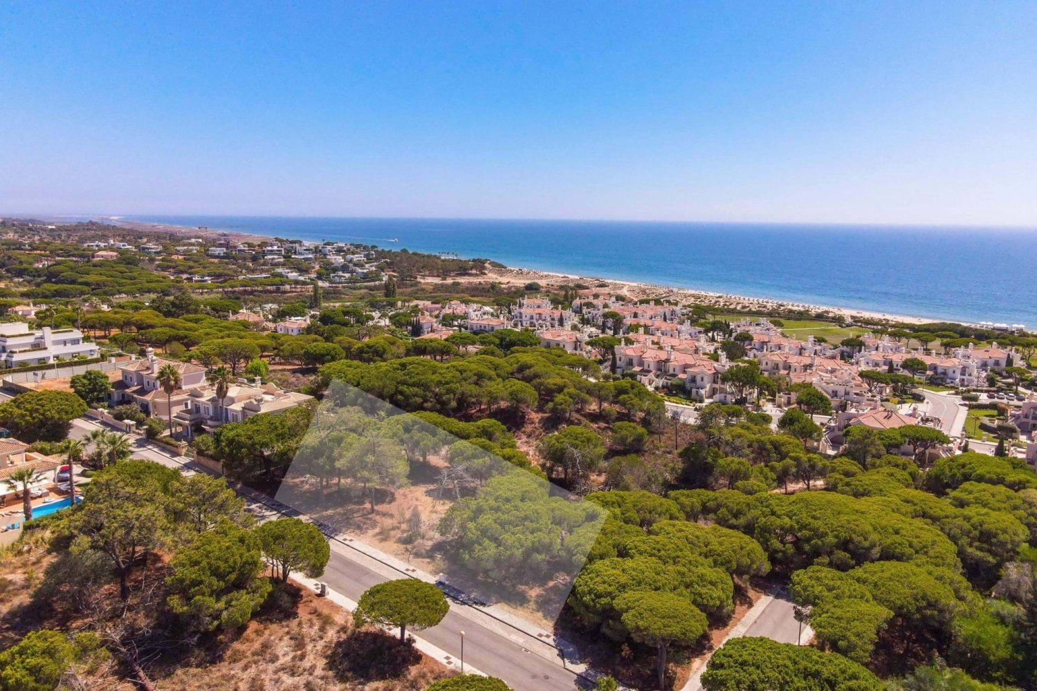 Земельный участок 1200м² в Алмансил, Португалия № 113179