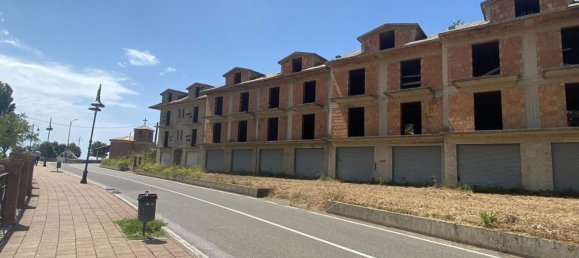 750m² Building in Falerna, Italy No. 314535 2