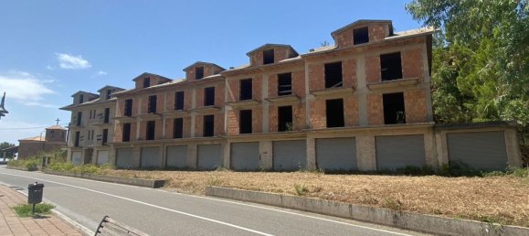 750m² Building in Falerna, Italy No. 314535 7