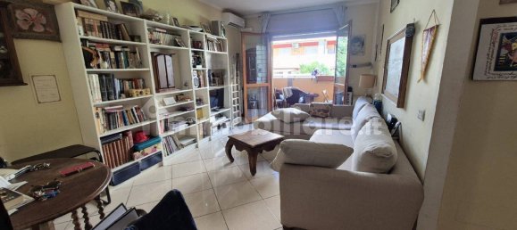 1 bedroom Apartment in Rome, Italy No. 343368 9