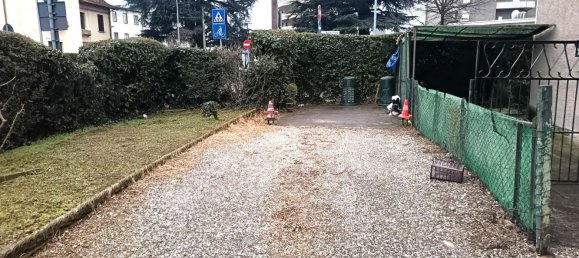 3 rooms Apartment in Varese, Italy No. 210234 2