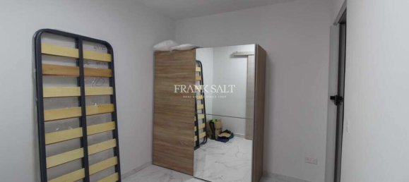 Пентхаус с 2 спальнями в Марсашлокк, Мальта № 8105 21