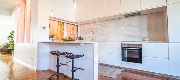 4 bedrooms House in Porto, Portugal No. 22672 10