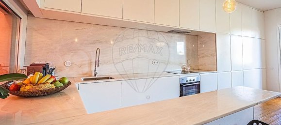 4 bedrooms House in Porto, Portugal No. 22672 11