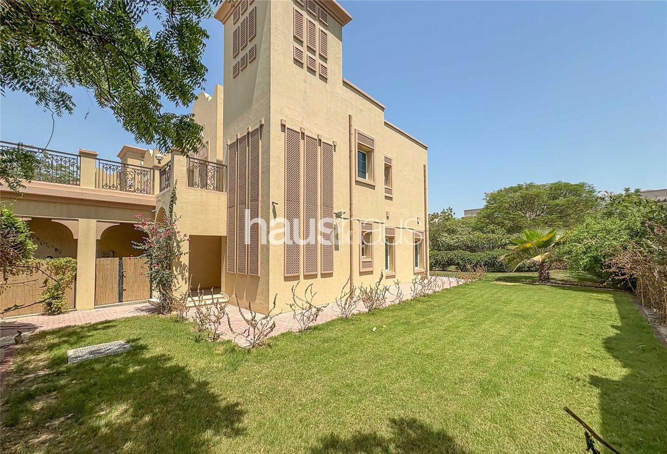 2 غرف نوم فيلا في Jumeirah Village Triangle, UAE رقم 98543