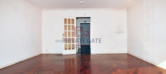 4 bedrooms House in Porto, Portugal No. 125821 8