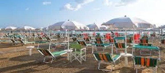 4000m² Commercial property in Pietrasanta, Italy No. 166647 4