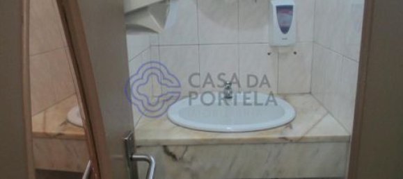 160m² Commercial property in Gondomar, Portugal No. 151081 37