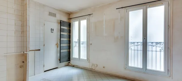 Apartamento de 2 dormitorios en Paris, France No. 177174 7