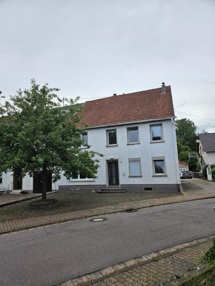 Дом с 4 спальнями в Мерциг-Вадерн, Германия № 296713