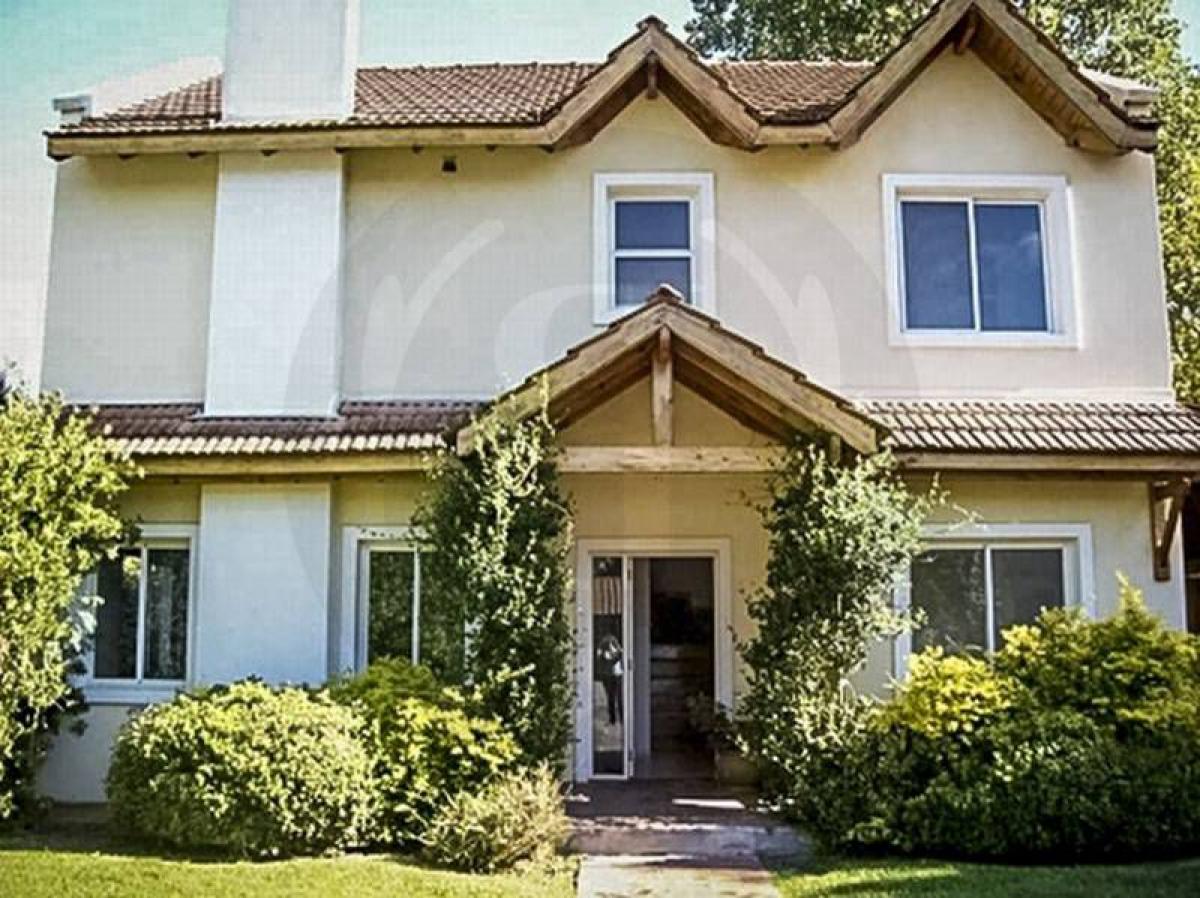 3 Schlafzimmer Haus in Pilar, Argentina, Nr. 96105