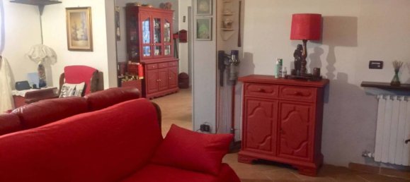 3 Schlafzimmer Haus in Isolabella, Italy, Nr. 153672 3