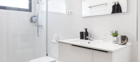 Villa de 4 dormitorios en Coín, Spain No. 139595 18