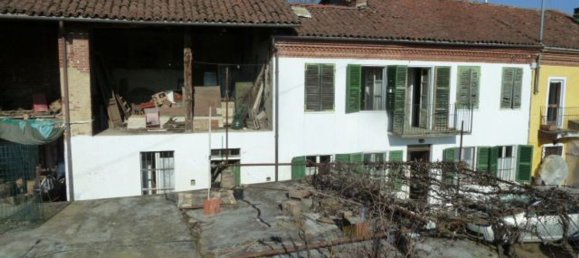 Casa de 5 habitaciónes en Piovà Massaia, Italy No. 79010 2