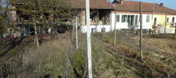 Casa de 5 habitaciónes en Piovà Massaia, Italy No. 79010 27