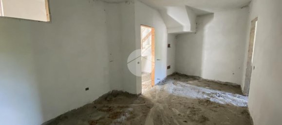 6 bedrooms House in Losine, Italy No. 378829 7