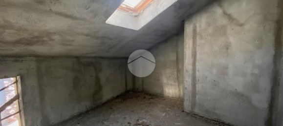 6 bedrooms House in Losine, Italy No. 378829 24