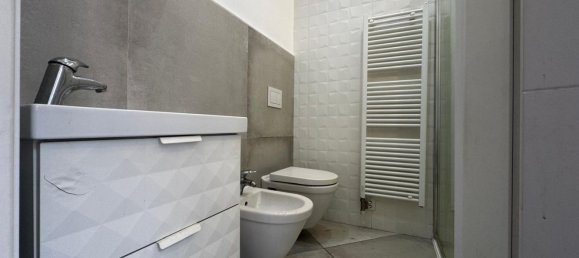 2 chambres Appartement à Milan, Italy No. 370152 6