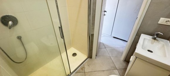 2 chambres Appartement à Milan, Italy No. 370152 8