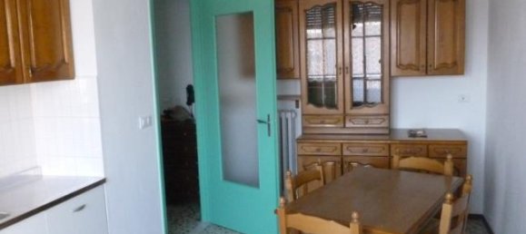 Квартира с 2 комнатами в Карманьола, Италия № 252902 4