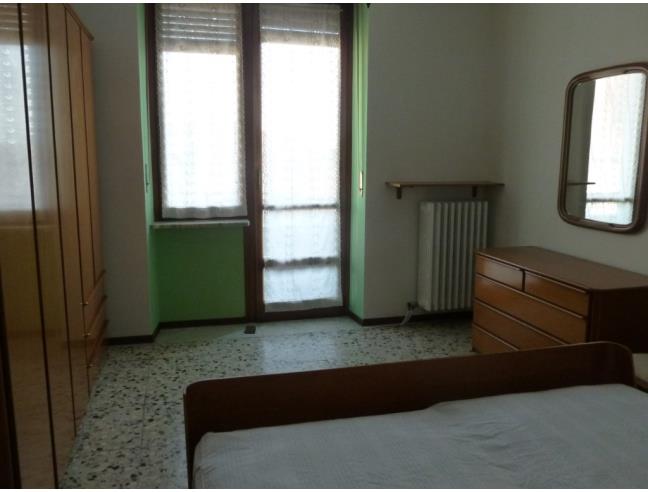 Квартира с 2 комнатами в Карманьола, Италия № 252902