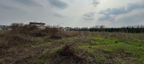  قطعة أرض في Cassola, Italy 1002متر مربع رقم 211366 4