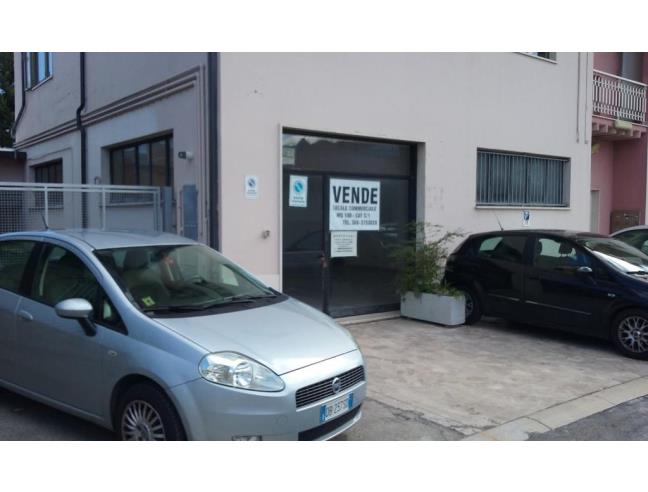 2-Zimmer Gewerbliche Immobilie in Pescara, Italy, Nr. 253471