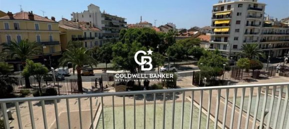3 Schlafzimmer Wohnung in Cannes, France, Nr. 298339 5