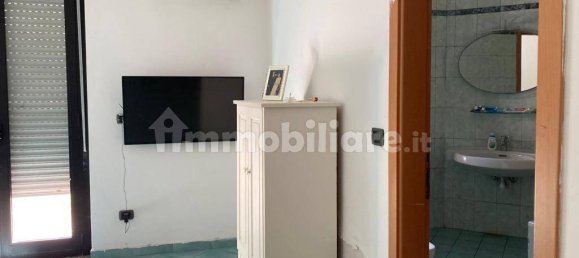 4 bedrooms Villa in Gioia Tauro, Italy No. 340160 2