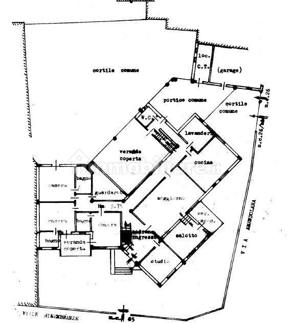 4 bedrooms Villa in Gioia Tauro, Italy No. 340160