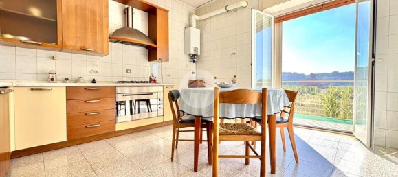 2 Schlafzimmer Wohnung in Naples, Italy, Nr. 329174 7