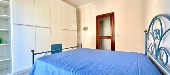 2 Schlafzimmer Wohnung in Naples, Italy, Nr. 329174 26