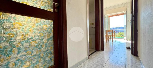 2 Schlafzimmer Wohnung in Naples, Italy, Nr. 329174 5
