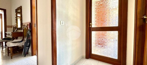 2 Schlafzimmer Wohnung in Naples, Italy, Nr. 329174 31