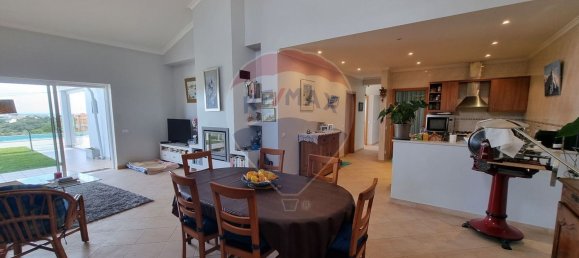 3 bedrooms House in Loule, Portugal No. 23287 22